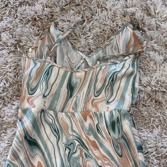 Swirl Pattern Maxi Dress in Cream and Green - Picture 5 of 6
